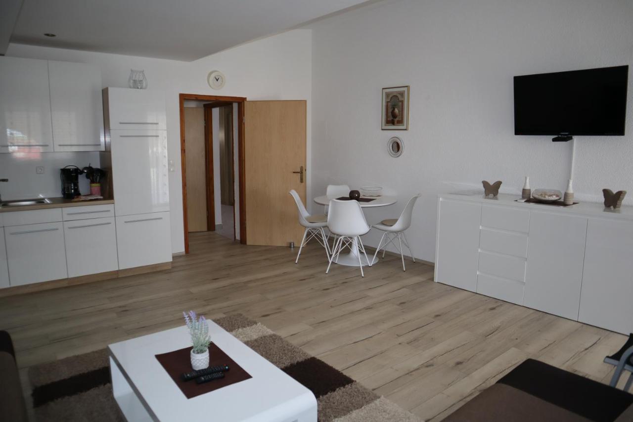 Apartmani Sanja Vir Exterior photo